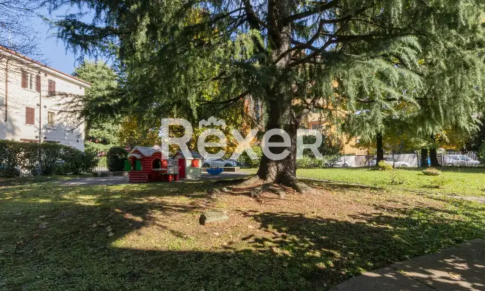 Rexer-Desio-Desio-Quadrilocale-ultimo-piano-con-terrazzo-e-box-Altro