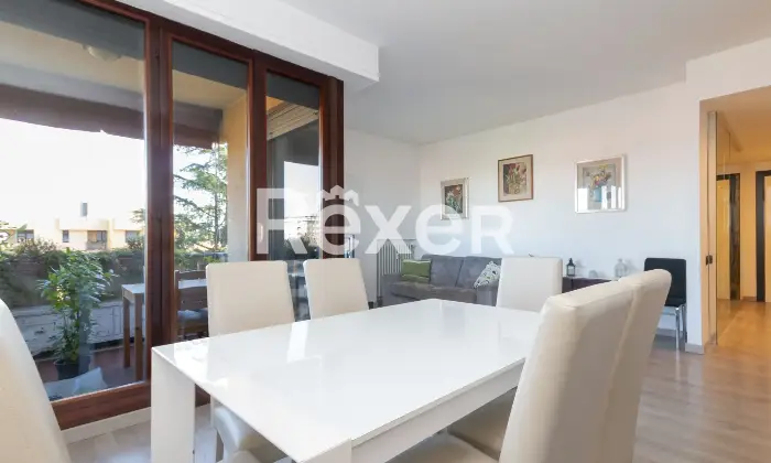 Rexer-Desio-Desio-Quadrilocale-ultimo-piano-con-terrazzo-e-box-Altro