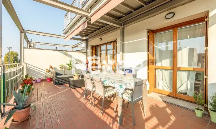 Rexer-Cavenago-di-Brianza-Trilocale-con-terrazzo-Altro