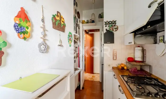 Rexer-Milano-Bilocale-con-cucinotto-balcone-e-possibilit-box-Altro