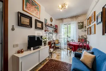 Rexer-Milano-Bilocale-con-cucinotto-balcone-e-possibilit-box-Soggiorno