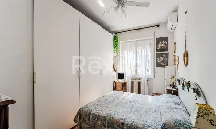 Rexer-Milano-Bilocale-con-cucinotto-balcone-e-possibilit-box-Altro