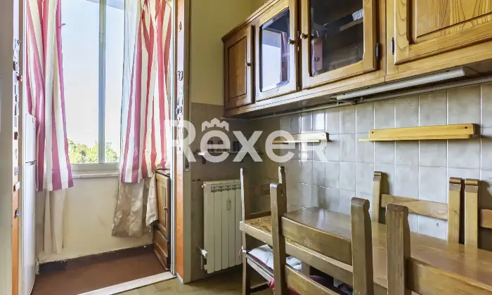 Rexer-Firenze-Isolotto-Luminoso-Ultimo-Piano-con-Camere-Altro