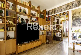Rexer-Firenze-Isolotto-Luminoso-Ultimo-Piano-con-Camere-Altro