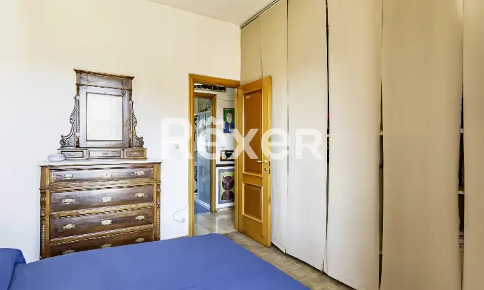 Rexer-Firenze-Isolotto-Luminoso-Ultimo-Piano-con-Camere-Altro