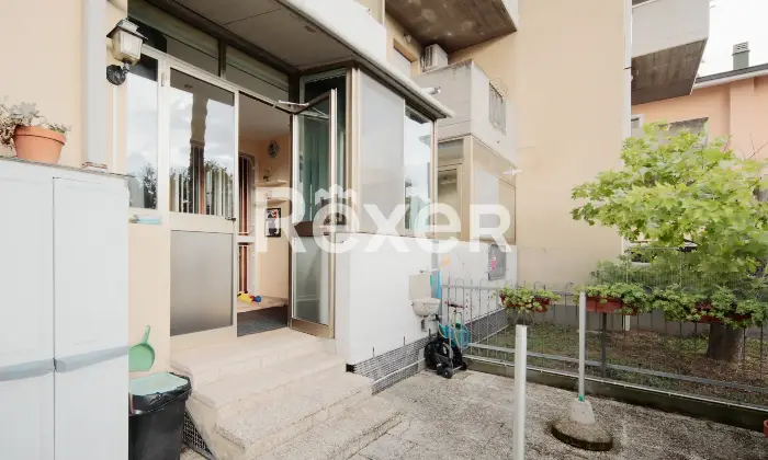 Rexer-Rimini-Bilocale-con-ingresso-indipendente-e-giardino-Altro