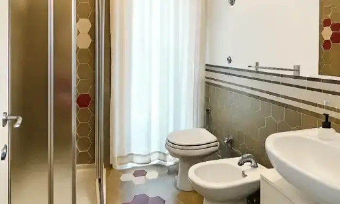 Rexer-Ischia-appartamento-in-villa-con-terrazzo-a-livello-panoramico-completamente-ristrutturato-Bagno