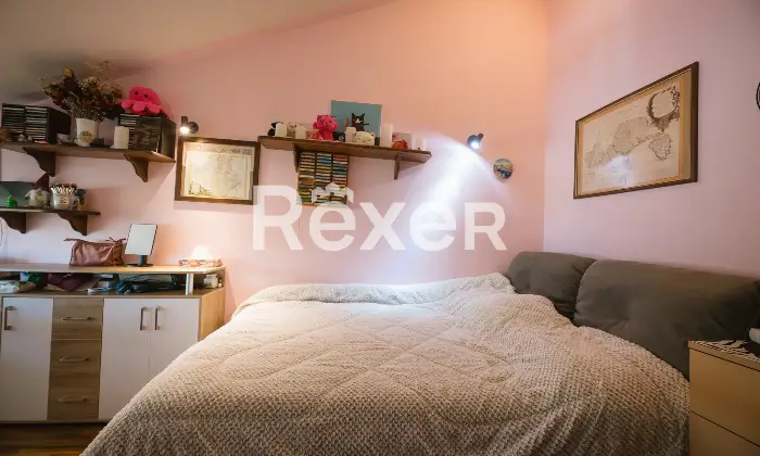 Rexer-Biancade-Porzione-di-bifamiliare-con-giardino-e-mansarda-Altro