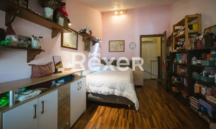 Rexer-Biancade-Porzione-di-bifamiliare-con-giardino-e-mansarda-Altro