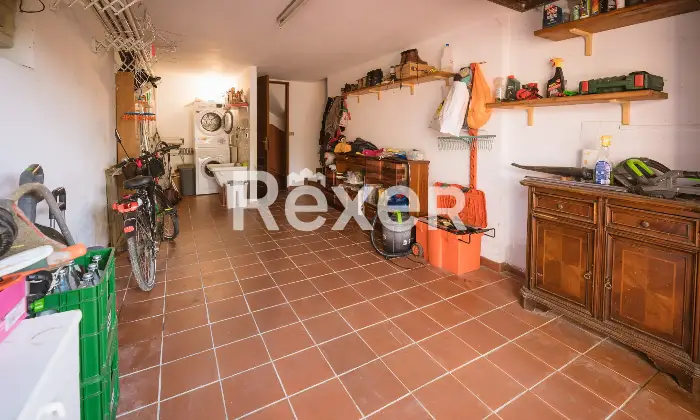 Rexer-Biancade-Porzione-di-bifamiliare-con-giardino-e-mansarda-Altro