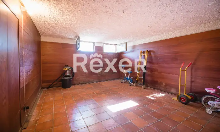 Rexer-Biancade-Porzione-di-bifamiliare-con-giardino-e-mansarda-Altro