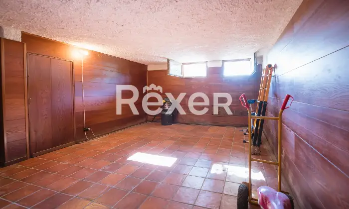 Rexer-Biancade-Porzione-di-bifamiliare-con-giardino-e-mansarda-Altro