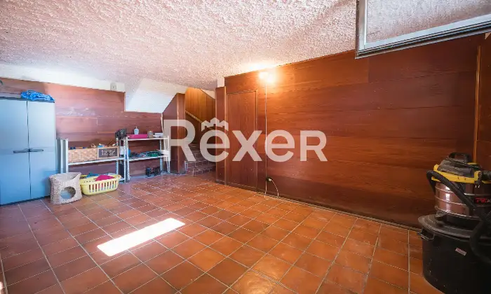 Rexer-Biancade-Porzione-di-bifamiliare-con-giardino-e-mansarda-Altro