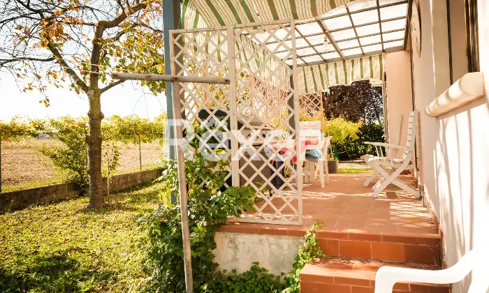 Rexer-Biancade-Porzione-di-bifamiliare-con-giardino-e-mansarda-Altro