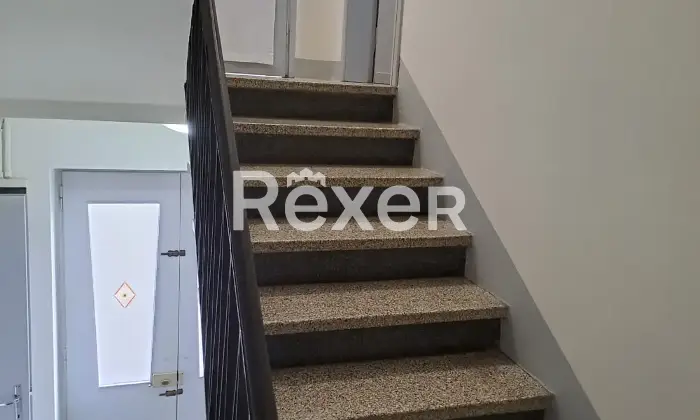 Rexer-Valdagno-Casale-rustico-con-due-abitazioni-indipendenti-e-terreno-di-ettari-Altro