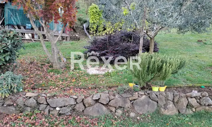 Rexer-Valdagno-Casale-rustico-con-due-abitazioni-indipendenti-e-terreno-di-ettari-Altro