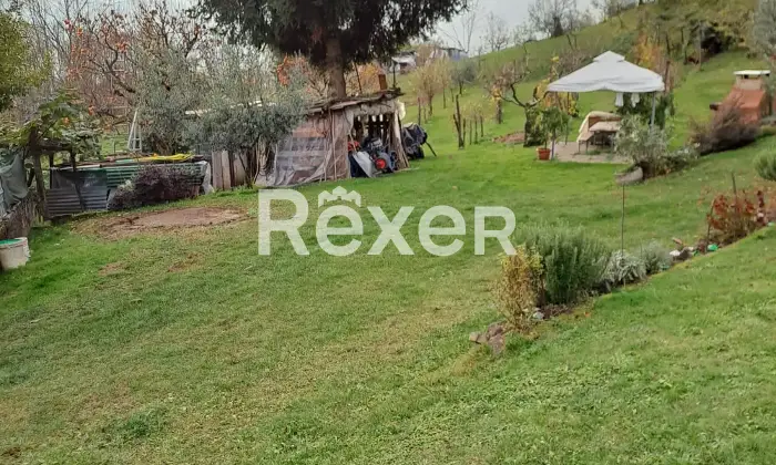 Rexer-Valdagno-Casale-rustico-con-due-abitazioni-indipendenti-e-terreno-di-ettari-Altro