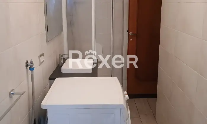 Rexer-Gallarate-Quadrilocale-con-doppi-servizi-e-box-auto-in-edificio-signorile-anni-Altro