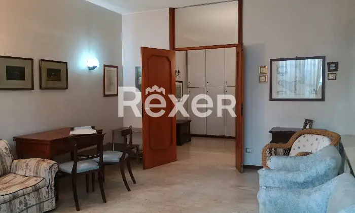 Rexer-Gallarate-Quadrilocale-con-doppi-servizi-e-box-auto-in-edificio-signorile-anni-Altro