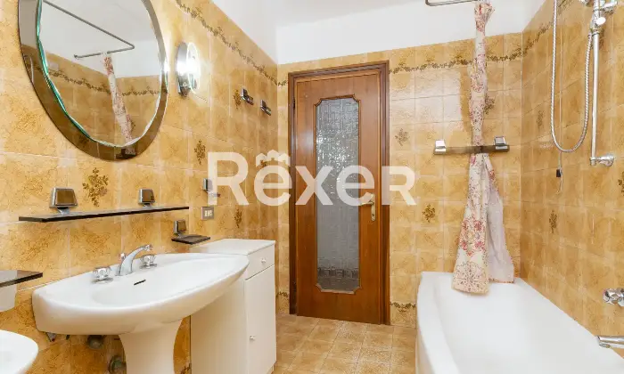 Rexer-Bergamo-Appartamento-con-giardino-privato-in-contesto-riservato-Altro