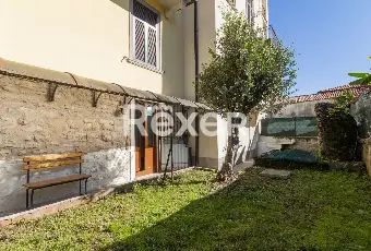 Rexer-Bergamo-Appartamento-con-giardino-privato-in-contesto-riservato-Altro