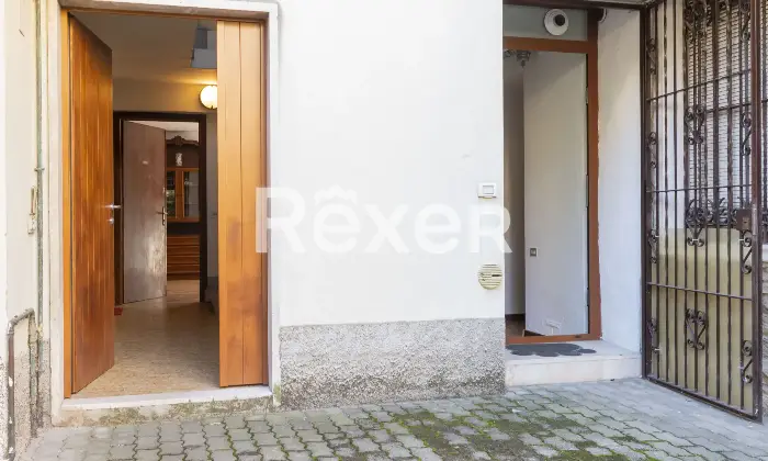 Rexer-Bergamo-Appartamento-con-giardino-privato-in-contesto-riservato-Altro