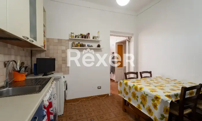 Rexer-Abbiategrasso-Trilocale-luminoso-di-mq-ca-in-contesto-depoca-a-due-passi-dalla-Stazione-Altro