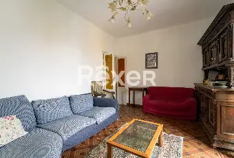 Rexer-Abbiategrasso-Trilocale-luminoso-di-mq-ca-in-contesto-depoca-a-due-passi-dalla-Stazione-Altro