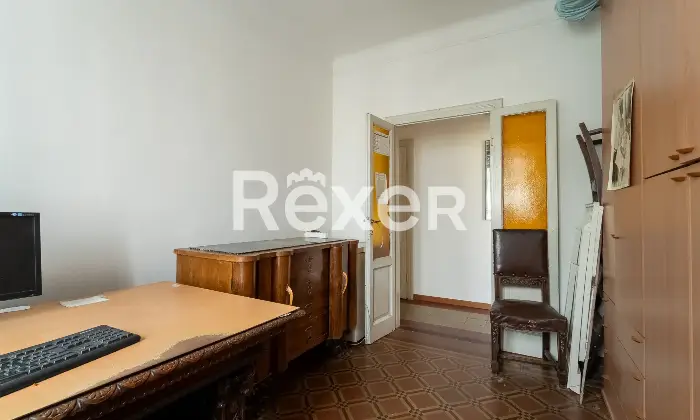 Rexer-Abbiategrasso-Trilocale-luminoso-di-mq-ca-in-contesto-depoca-a-due-passi-dalla-Stazione-Altro
