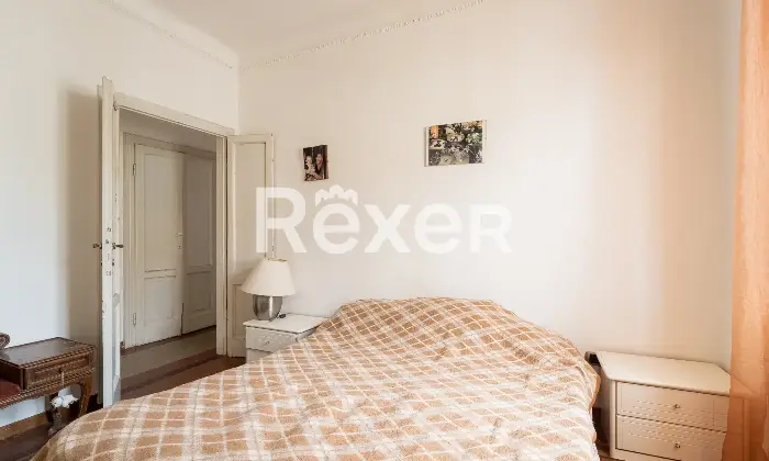 Rexer-Abbiategrasso-Trilocale-luminoso-di-mq-ca-in-contesto-depoca-a-due-passi-dalla-Stazione-Altro