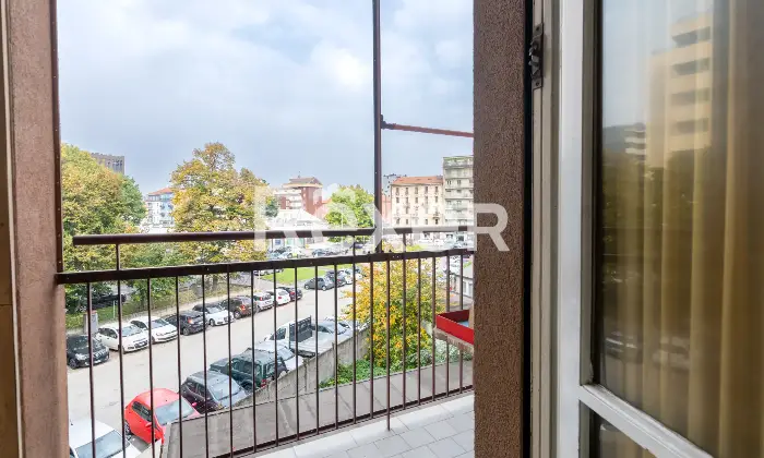 Rexer-Milano-Trilocale-luminoso-da-trasformare-a-tuo-stile-Altro