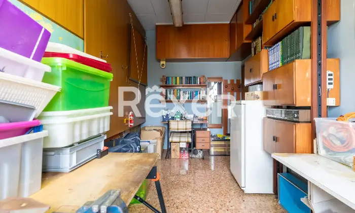 Rexer-Milano-Trilocale-luminoso-e-personalizzabile-in-zona-Viale-Marche-Altro