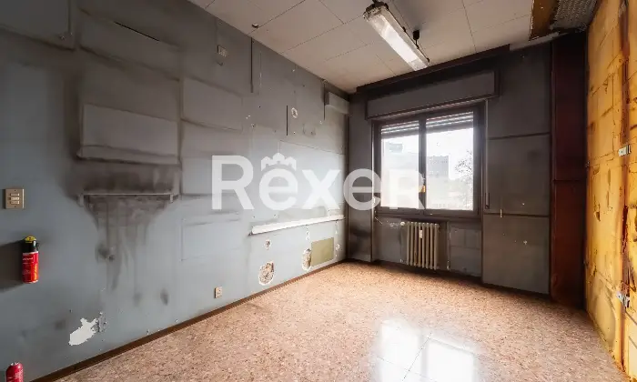 Rexer-Milano-Trilocale-luminoso-da-trasformare-a-tuo-stile-Altro