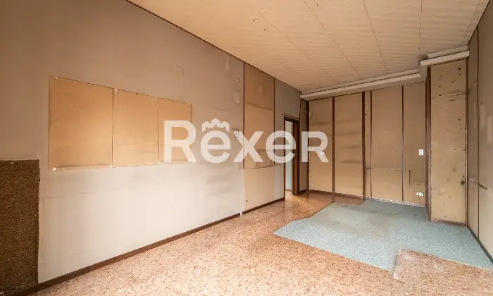 Rexer-Milano-Trilocale-luminoso-da-trasformare-a-tuo-stile-Altro