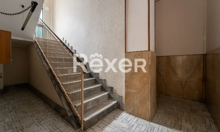 Rexer-Milano-Trilocale-luminoso-da-trasformare-a-tuo-stile-Altro