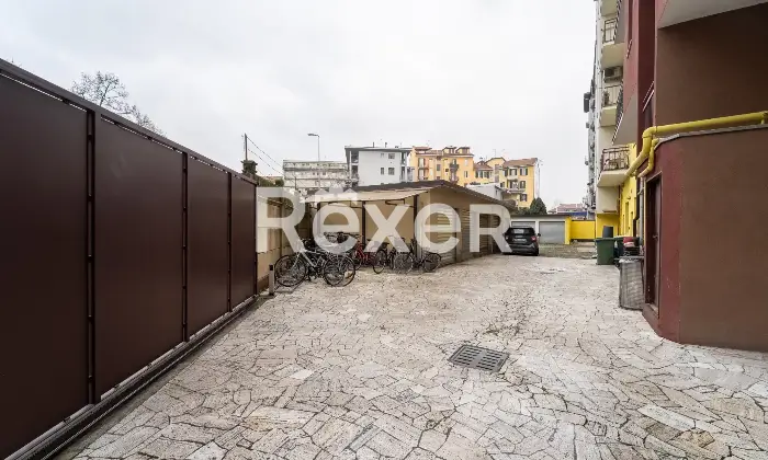 Rexer-Milano-Trilocale-luminoso-da-trasformare-a-tuo-stile-Altro