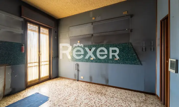 Rexer-Milano-Trilocale-luminoso-da-trasformare-a-tuo-stile-Altro