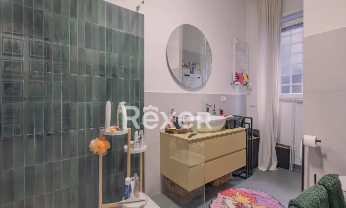 Rexer-Roma-Luminoso-appartamento-con-terrazza-Altro