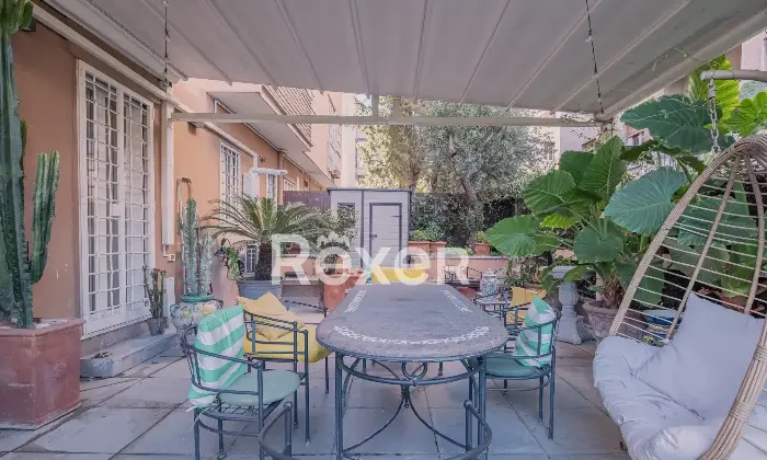 Rexer-Roma-Luminoso-appartamento-con-terrazza-Altro