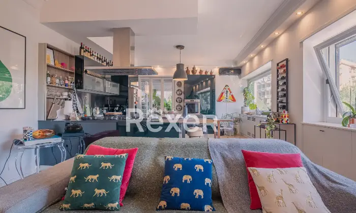 Rexer-Roma-Luminoso-appartamento-con-terrazza-Altro