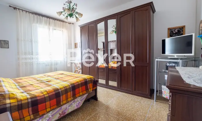 Rexer-Bologna-Appartamento-al-quarto-piano-con-ascensore-Altro