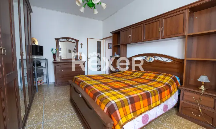 Rexer-Bologna-Appartamento-al-quarto-piano-con-ascensore-Altro