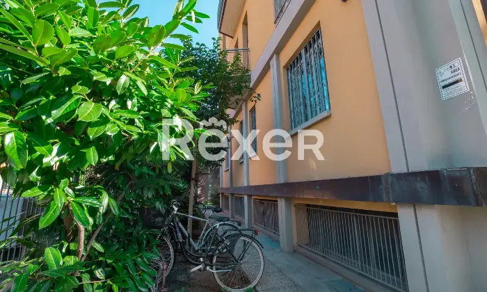 Rexer-Bologna-Appartamento-al-quarto-piano-con-ascensore-Altro