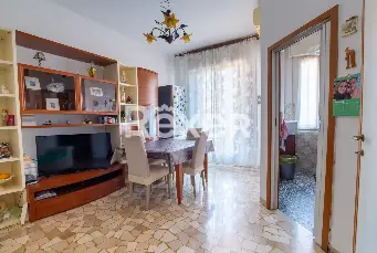 Rexer-Bologna-Appartamento-al-quarto-piano-con-ascensore-Altro