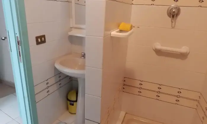 Rexer-Orosei-VENDESI-APPARTAMENTO-CENTRO-STORICO-OROSEI-NU-Altro