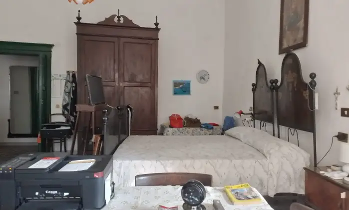 Rexer-Orosei-VENDESI-APPARTAMENTO-CENTRO-STORICO-OROSEI-NU-Altro