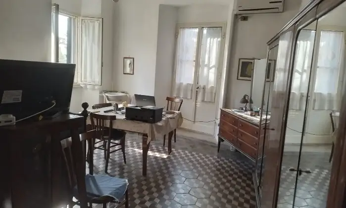 Rexer-Orosei-VENDESI-APPARTAMENTO-CENTRO-STORICO-OROSEI-NU-Altro