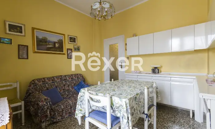Rexer-Torino-Ampio-trilocale-con-doppia-esposizione-in-zona-Lucento-Torino-Altro