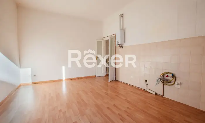 Rexer-Senago-Palazzo-depoca-ristrutturato-con-unit-frazionabili-Altro