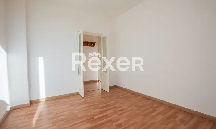 Rexer-Senago-Palazzo-depoca-ristrutturato-con-unit-frazionabili-Altro